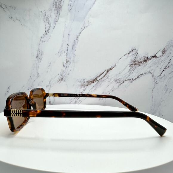 New MIU MIU Sunglasses Brown Tortoise Slim Rectangular Acetate Logo Authentic main image 13